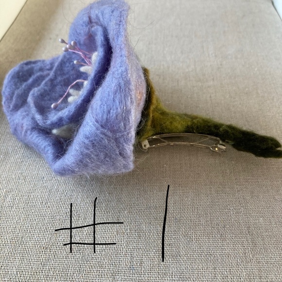🐑 Hand Felted Floral Metal Barrettes Variety of Blooms to Choose Made From… - Picture 5 of 15